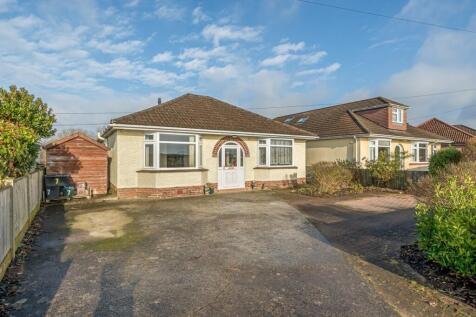 Elm Close, Wells, BA5 3 bed detached bungalow for sale