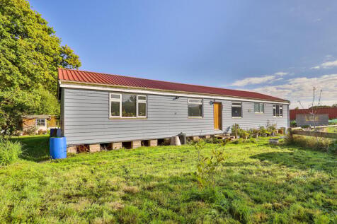 Detached house for sale