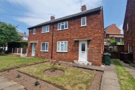 2 bedroom semi-detached house for sale