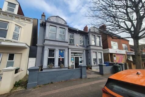 Detached house for sale