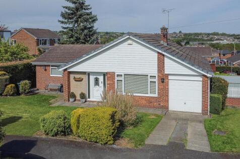 Headlands Close, Liversedge WF15 3 bed detached bungalow for sale