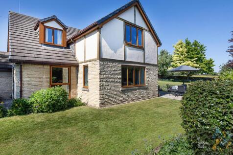 Wellhouse Lane, Mirfield WF14 5 bed detached house for sale