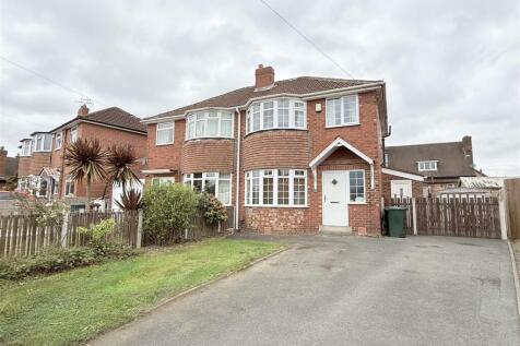 Whitehall Avenue, MIRFIELD WF14 3 bed semi