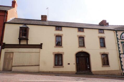 5 bedroom terraced house for sale