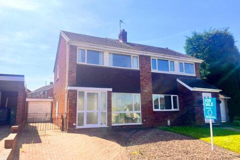 Pool Road, Trench, Telford... 3 bed semi