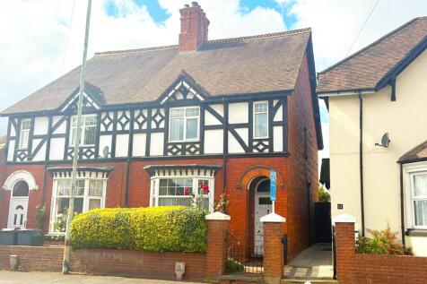 King Street, Wellington, Telford... 3 bed semi