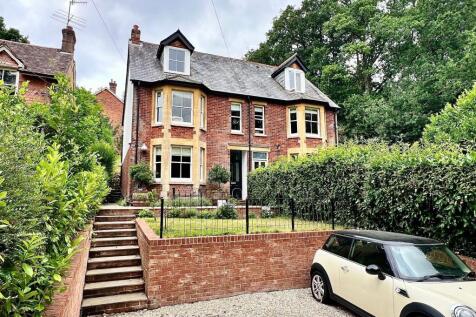 Marley Lane, Haslemere, GU27 4 bed semi