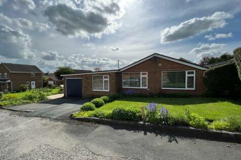 3 bedroom detached bungalow for sale