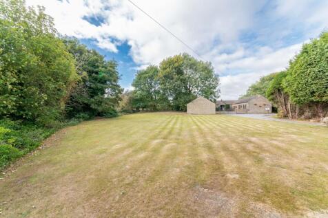 The Willows, Wakefield Road, Lepton, HD8 4 bed detached bungalow for sale