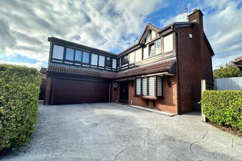 5 bedroom detached house for sale