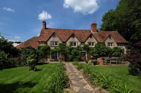 Berrick Salome, Oxfordshire, OX10 6 bed detached house for sale