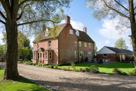 4 bedroom village house for sale