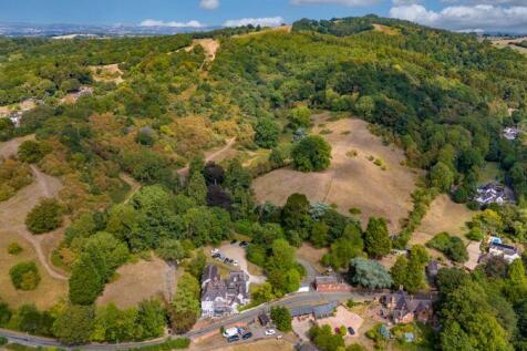 Odnall Lane, Clent DY9 3 bed apartment for sale