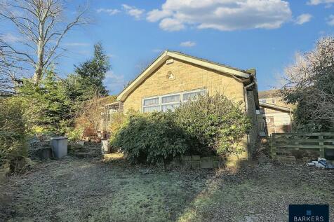 Healey Lane, Batley 3 bed detached bungalow for sale