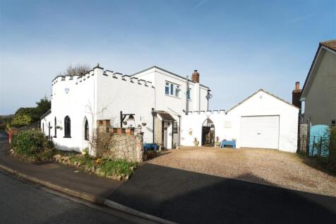 5 bedroom semi-detached house for sale