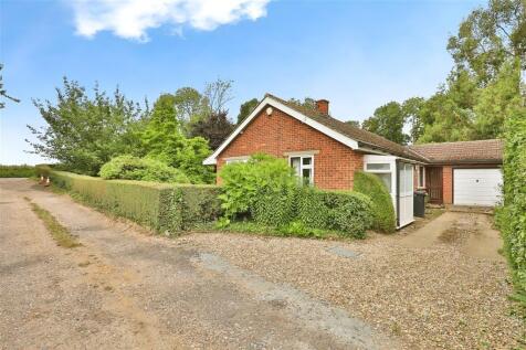 3 bedroom detached bungalow for sale