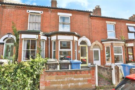 2 bedroom block of apartments for sale