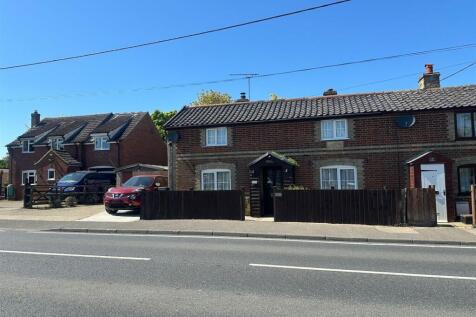Church Road, Stowmarket IP14 2 bed cottage for sale