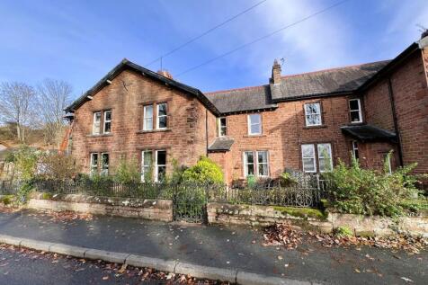 4 bedroom terraced house for sale