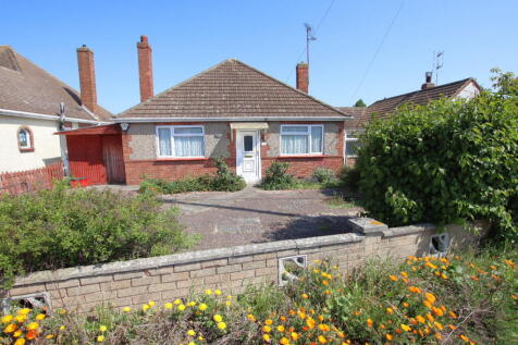 Burrs Road, Clacton on Sea, CO15 2 bed bungalow for sale