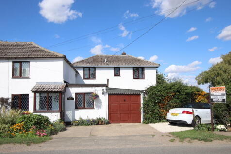 Row Heath House, Rectory Road, CO16 4 bed semi