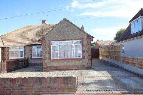 2 bedroom semi-detached bungalow for sale