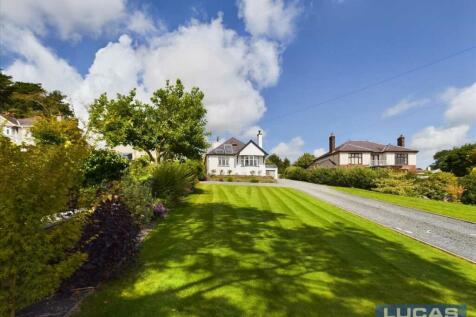 Heulog, Ffordd Caergybi, Menai Bridge 4 bed detached house for sale