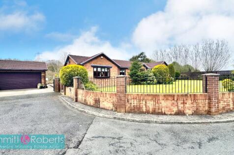 The Bungalows, Dixon Estate, Shotton... 4 bed detached bungalow for sale