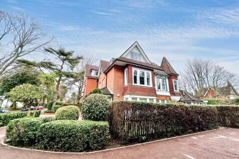 Branksome Park 2 bed flat for sale