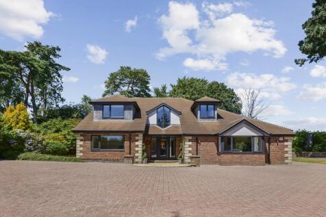 Broadstone 5 bed detached bungalow for sale
