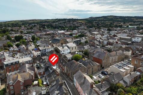 Bridport 1 bed flat for sale
