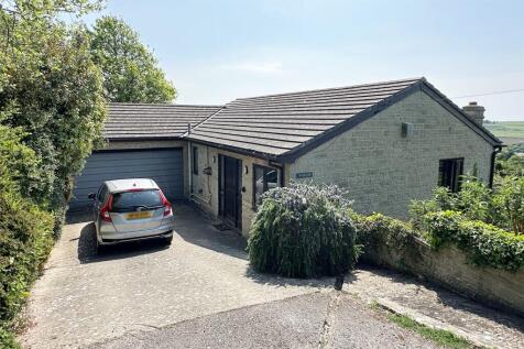 Bridport 3 bed detached bungalow for sale