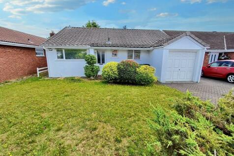 3 bedroom detached bungalow for sale