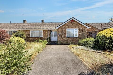 3 bedroom semi-detached bungalow for sale
