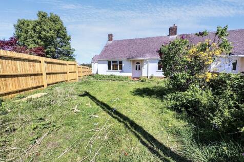 Ferndown 3 bed end of terrace house for sale