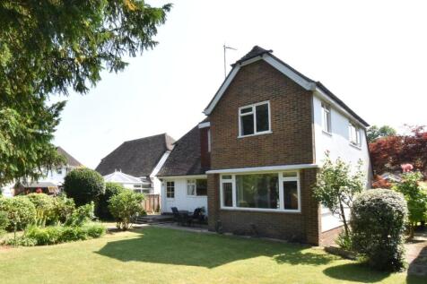 The Moat, Charing, Ashford, TN27 4 bed detached house for sale