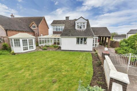 Pontesbury, Shrewsbury 3 bed detached house for sale