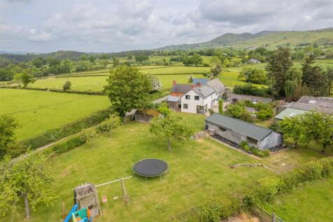 Churchstoke, Montgomery 5 bed detached house for sale