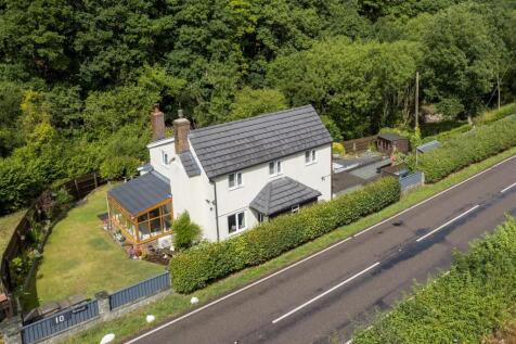 10 Hope Valley, Minsterley, Shrewsbury 3 bed detached house for sale