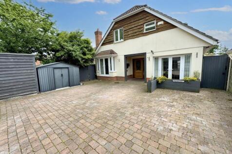 Colehill 6 bed detached house for sale