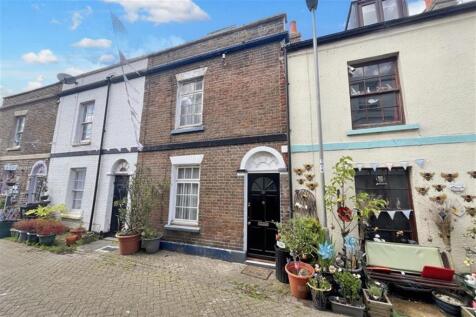Weymouth 4 bed terraced house for sale
