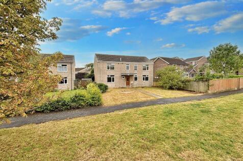Southill 4 bed detached house for sale