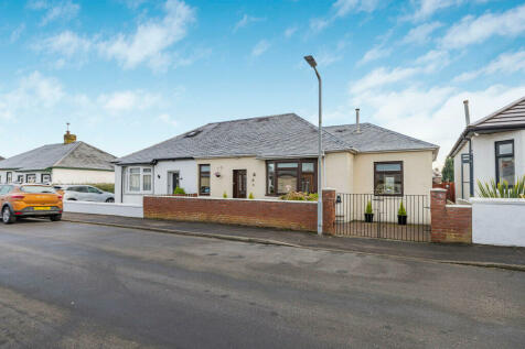 2 bedroom semi-detached bungalow for sale