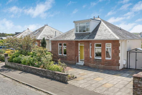 4 bedroom detached bungalow for sale