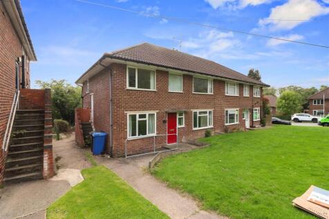 3 bedroom flat for sale