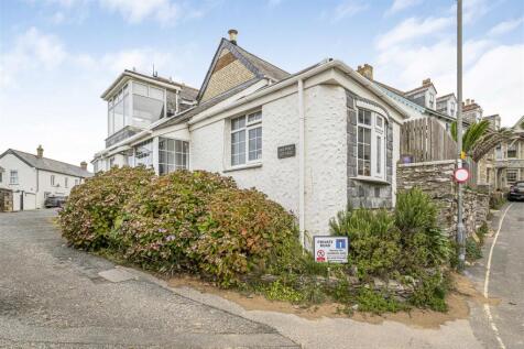 Porth Bean Road, Newquay TR7 2 bed cottage for sale