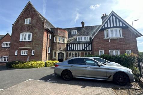 Flat 75, Hermitage Court, Honeywell... 1 bed flat for sale