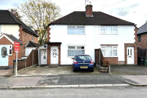 Kingston Avenue, Wigston Fields... 2 bed semi