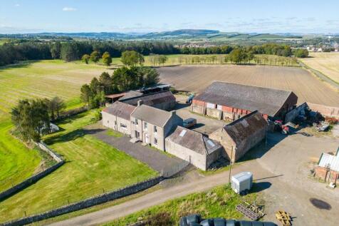 Cardenbarns Farm, Cardenbarns Road... 3 bed property with land for sale