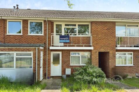 Borodin Close, Basingstoke, Hampshire 2 bed maisonette for sale